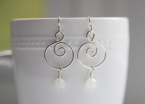 Spiral n' Moonstones