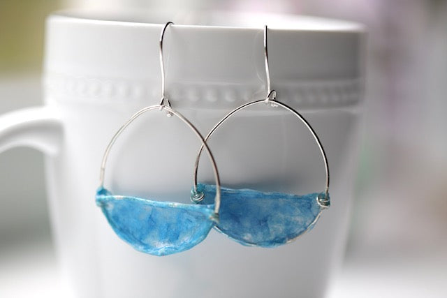 Paper n' Resin earrings (Lt.Blue)